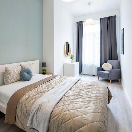 Super Central Cozy Apartment Next To The Budapest Eye Ngoại thất bức ảnh